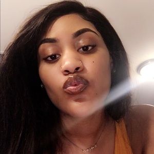 Meet your Posher, Chyna